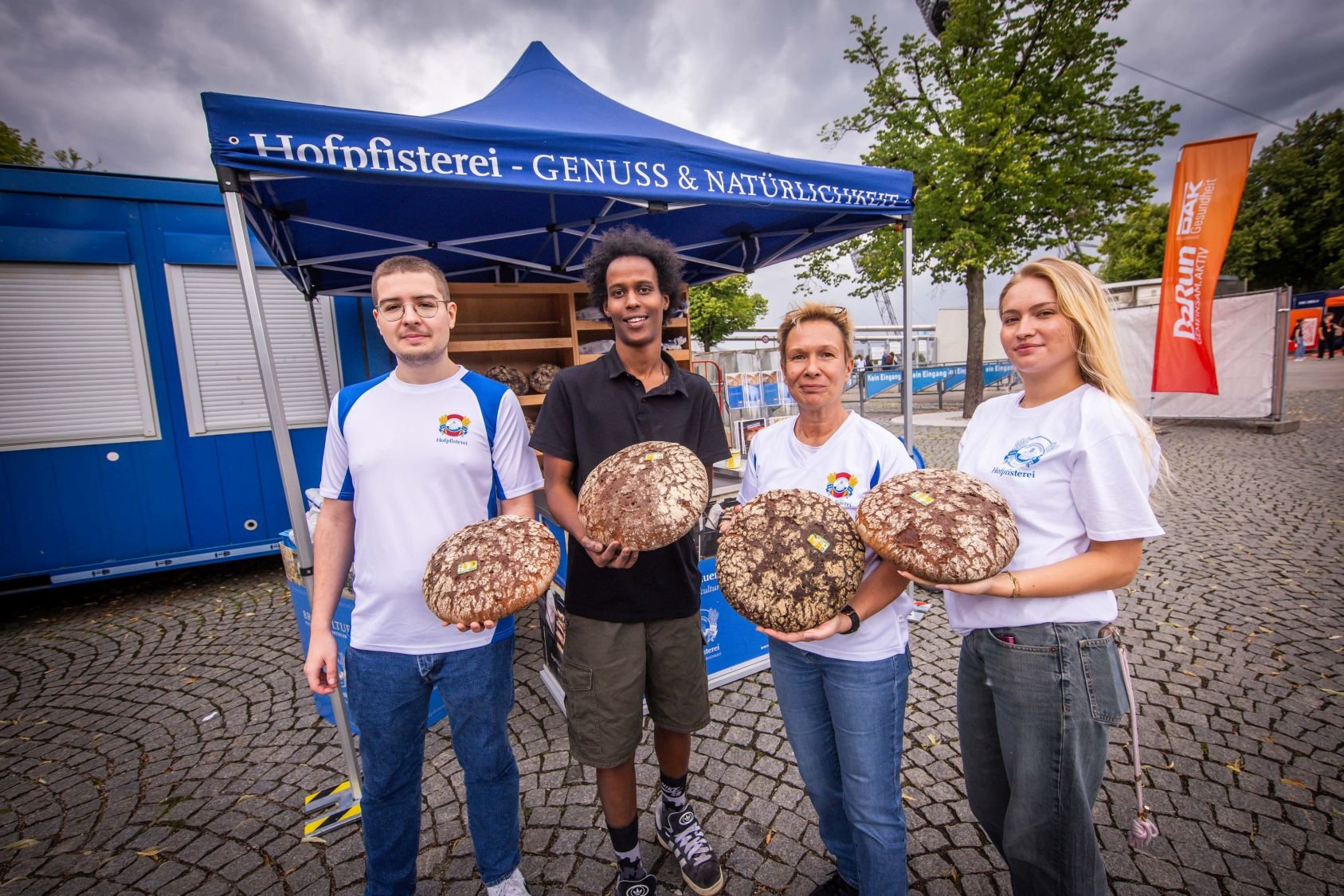 Die ersten Bilder vom B2Run München 2025 am Olympiastadion. #gemeinsamaktiv