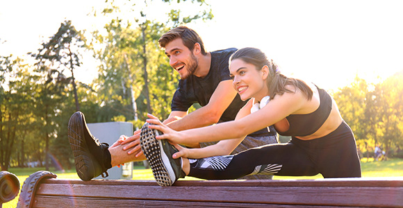 Aufwärmübungen vor dem Laufen: So startest du optimal vorbereitet ins Training Aufwärmübungen vor dem Laufen: So startest du optimal vorbereitet ins Training